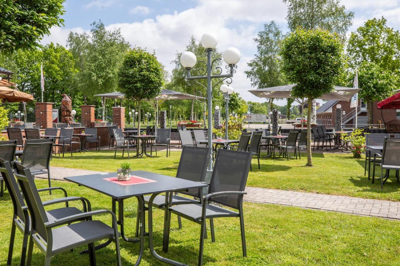 Hotel Ripken Kirchhatten Exterior foto
